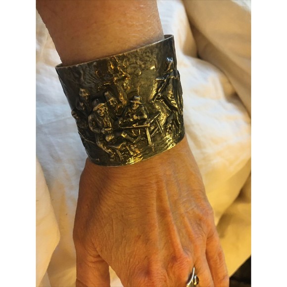 Vintage Hans Jensen Denmark Repousse Hammered Scene Silver Plated Cuff Bracelet - Picture 9 of 10